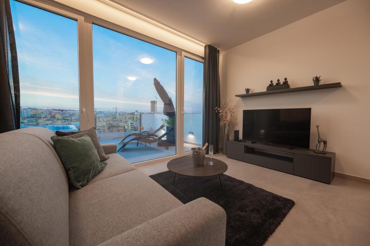 The Address Seafront Suites With Hot Tub Tal-Pietà Exterior foto